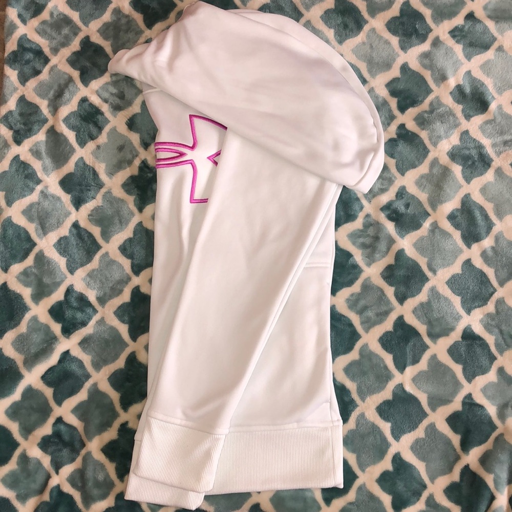 Women’s Small Under Armour Hoodie
